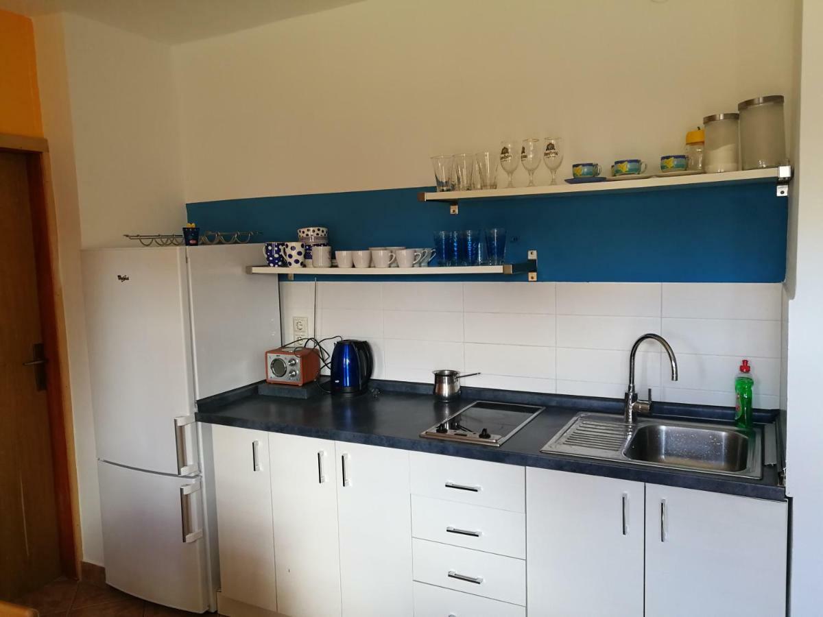 Casa Trussardi Lägenhet Pirovac Exteriör bild